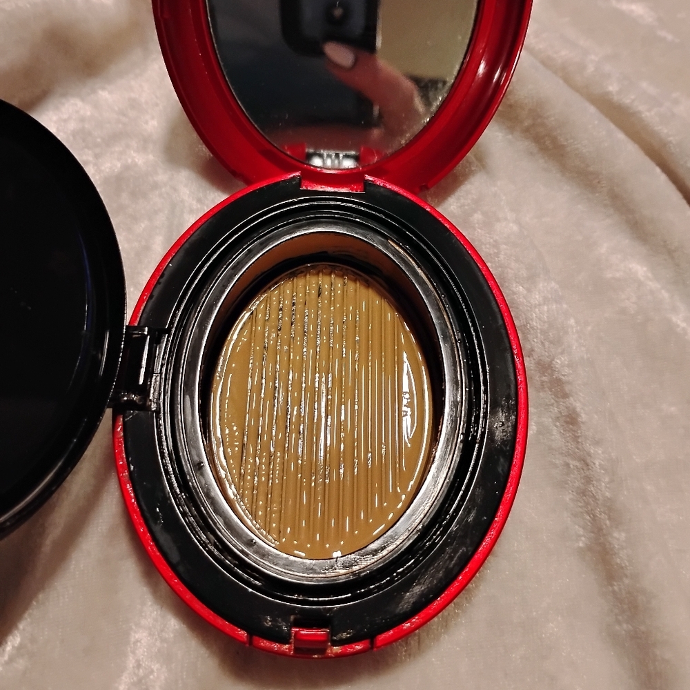 TIRTIR Red Compact Case - Picture 5 of 7
